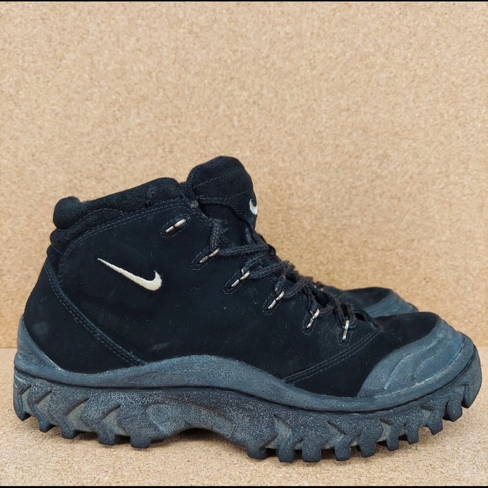 Nike Air ACG 970507 Womens Black Shoe Sz 10